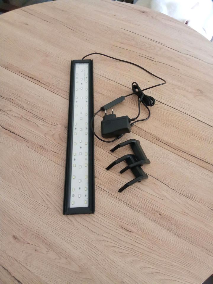 45 cm lange Aquarium Lampe in Leipzig