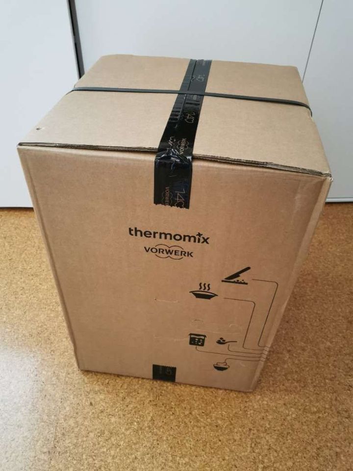 Originalverpackter Thermomix TM6 in Berlin
