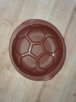 Tupperware Silikon Backform Kuchenform Fussball Hessen - Gudensberg Vorschau