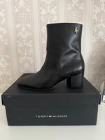Tommy Hilfiger Stiefeletten NEU ungetragen! Hessen - Kirchhain Vorschau