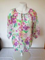 TAKKO FLAME BLUSE GR.L BUNT " TOP " Niedersachsen - Winsen (Aller) Vorschau