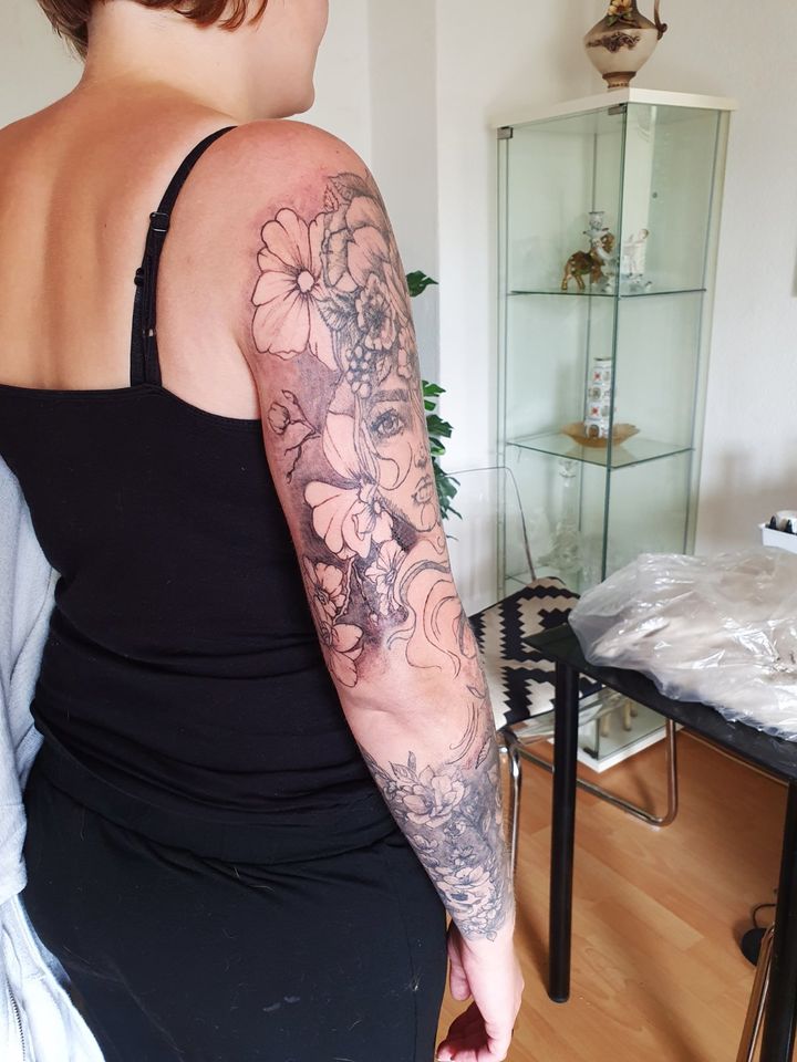 Professionelles Tattoo // Tätowierer (-in) in Düsseldorf