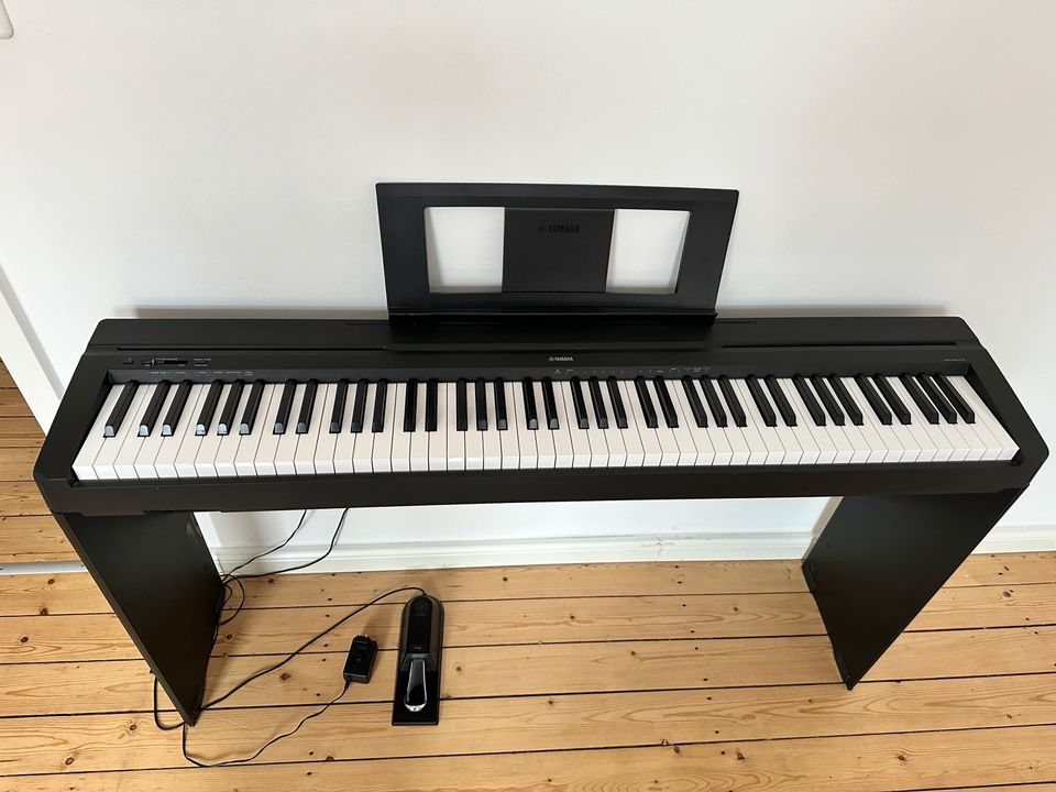 Yamaha P-45 E-Piano in Osnabrück