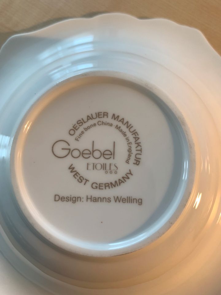 Goebel Etoiles, 5 Kaffeetassen, 3 Espressotassen u Unterteller in Nümbrecht