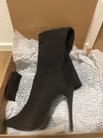 Steve Madden „DADE“ High Heel Stiefel ungetragen Hessen - Rosbach (v d Höhe) Vorschau