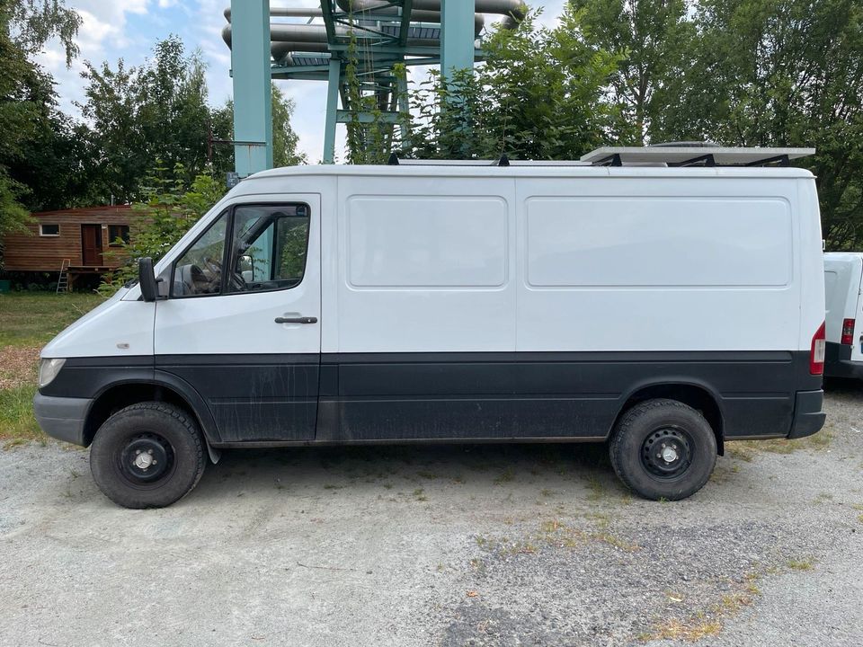 Mercedes Benz Sprinter Oberaigner 313 CDI Allrad Wohnmobil in Seifhennersdorf