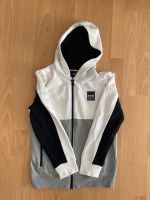 C&A Sweatshirt-Jacke Größe 146/152 Baden-Württemberg - Vörstetten Vorschau