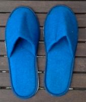 Stoff Filz Badeschuhe 40 blau neu Schlappen Hausschuhe Dresden - Cossebaude Vorschau