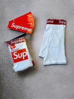 Supreme Boxers Boxershorts Unterhose weiß rot Herren Größe S Frankfurt am Main - Kalbach Vorschau