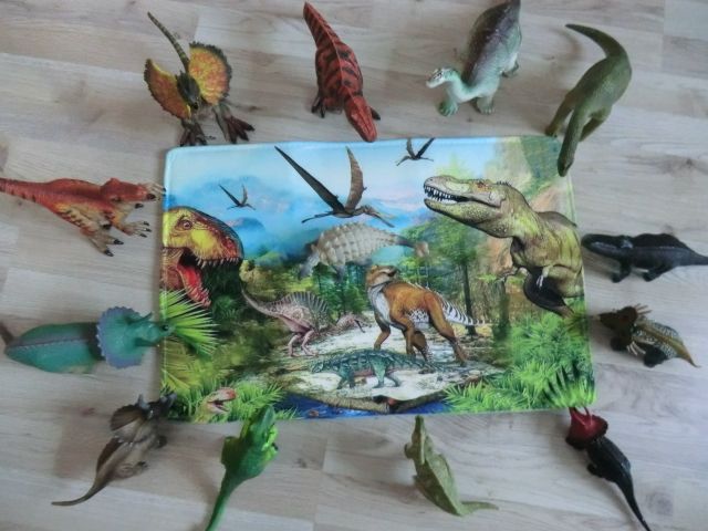 Dinosaurier Kinderzimmer T Rex Dino Ankylosaurus Langhals in Tauberbischofsheim