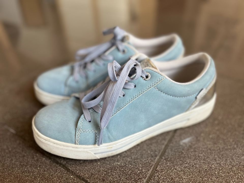 Damen Sneaker Esprit Hellblau Gr.37 in Schrecksbach