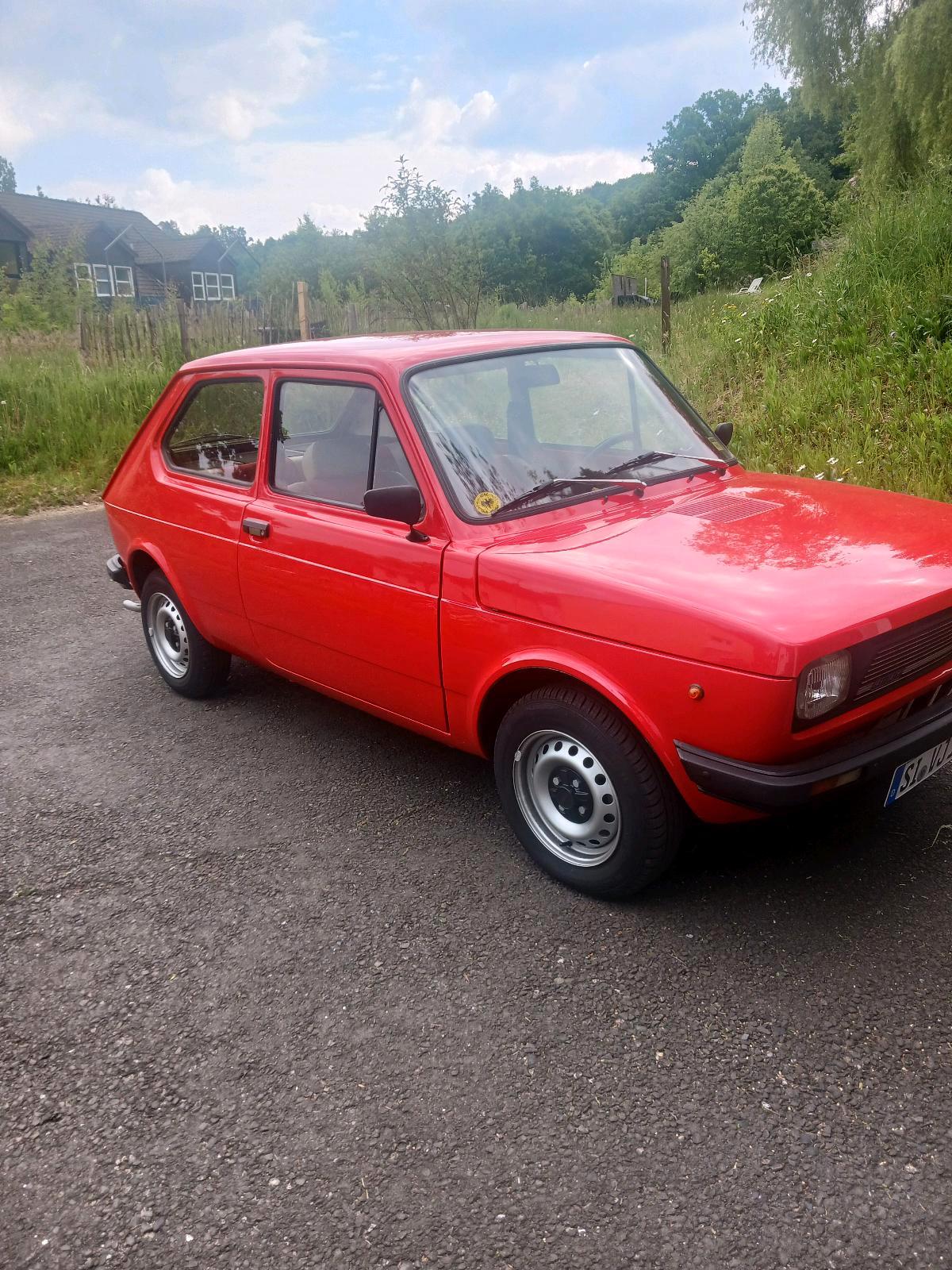 Abbildung des Autos Fiat 127 bj.1980,mit H K…