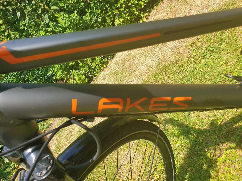 Trekkingfahrrad Damen, Lakes free 120, neuwertig in Bendorf