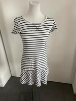Kleid Gr. 36/38 gestreift Bayern - Ergolding Vorschau