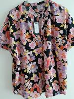 Tolle Bluse von Vero Moda Curve. Neu. 44 Saarland - Sulzbach (Saar) Vorschau