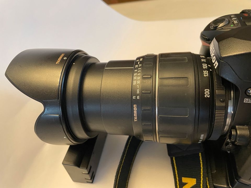 Nikon D70s mit Objektiv Tamron 28-200 AF Macro 1:3,8-5,6 in Frankenblick
