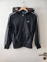 ☆ Training Jacke •• Adidas •• gr.36 ☆ Sachsen - Neuhausen Vorschau