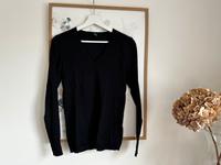 Benetton leichter feinstrick Pulli Frühling s 36 schwarz dünn München - Bogenhausen Vorschau