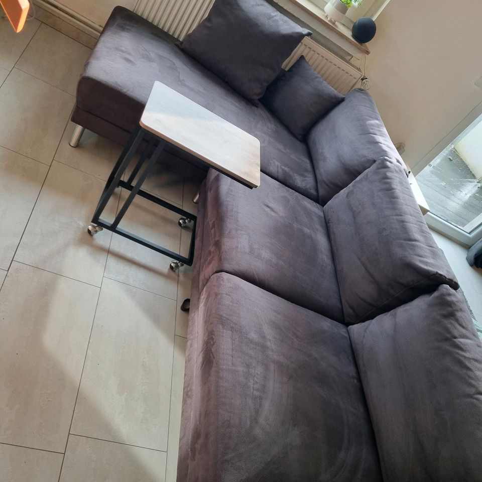 Velours- Sofa dunkel grau in Herford