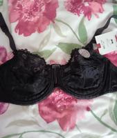Bügelbh bh schwarz 90 C mit Spitze janina curved Hessen - Rüsselsheim Vorschau