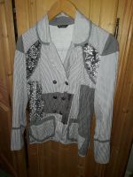 Sommerjacke mit vielen Details grau/weiss, Gr. 36 Hessen - Bad Soden am Taunus Vorschau