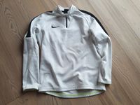 Nike Pullover Gr. 147 /158 Sachsen-Anhalt - Elsteraue Vorschau