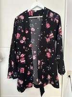 Blazer Blumenmuster Größe M Nordrhein-Westfalen - Straelen Vorschau