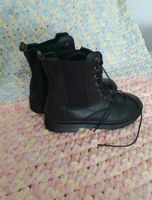 Nagelneue ungetragene Schnürboots Stiefeletten Gr.38 schwarz Pankow - Prenzlauer Berg Vorschau