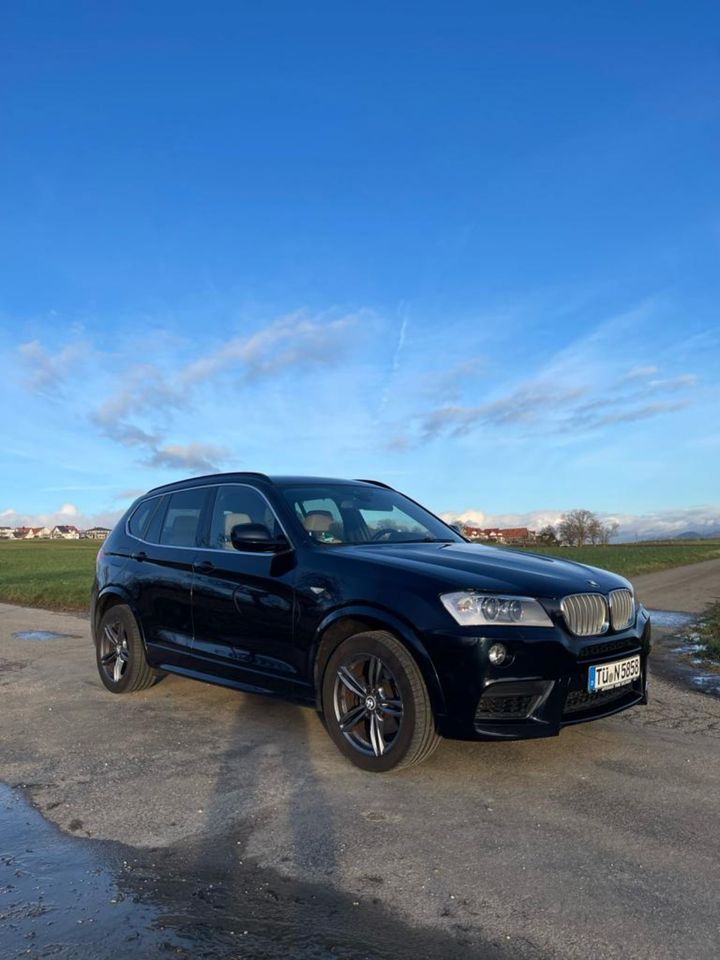 BMW X3 M-PAKET mit Keyless Go und Head-up-Display in Tübingen