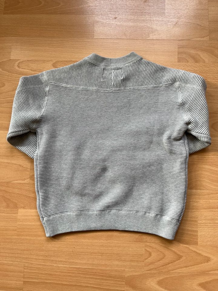 PULLI, STRICK, GRAU, ZARA, GR. 122, SEHR GUT in Berlin