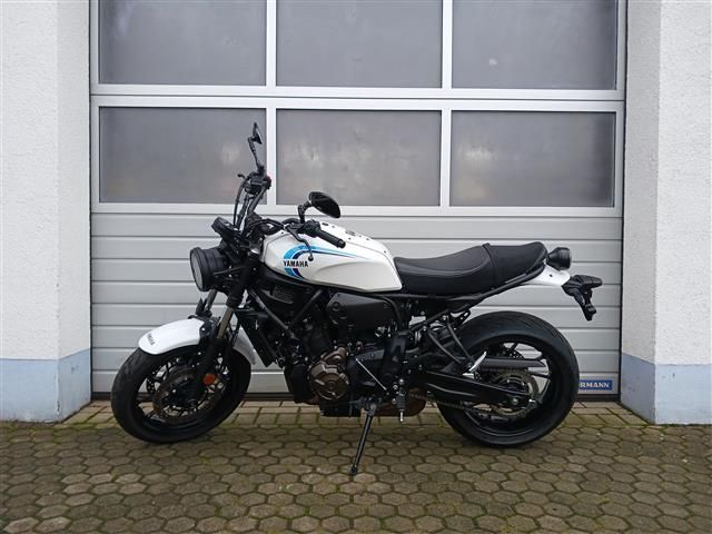 Yamaha XSR 700 in Petersberg