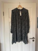 Kleid - Blumen - bunt - grün - schwarz - S - Esprit Mülheim - Köln Flittard Vorschau