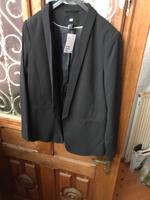 Smoking Blazer H&M Größe 38 40 NEU Rheinland-Pfalz - Zemmer Vorschau