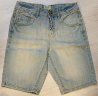 Jungen Jeans Hose Bermuda Shorts Größe 140 Neuwertig Bayern - Grettstadt Vorschau