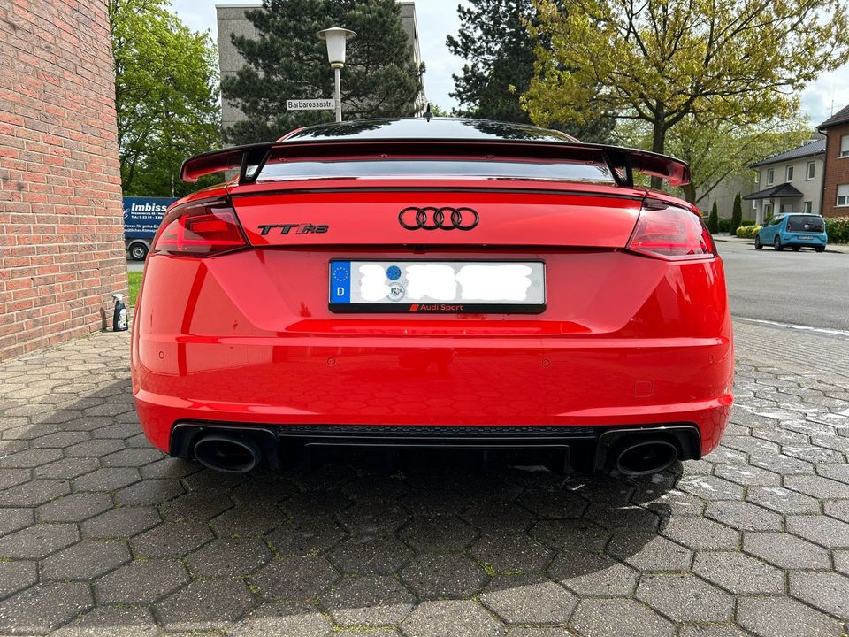 Audi TT RS 2.5 TFSI Quattro *B&O*Leder*Matrix*20''*2.Hand*280kmh* in Krefeld