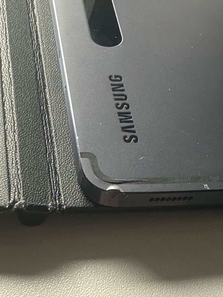 Samsung Galaxy Tab S7 | 128 GB | Original Samsung Hülle in Gummersbach