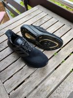 Adidas Boost 47 1/3 schwarz/schwarz Nordrhein-Westfalen - Meerbusch Vorschau