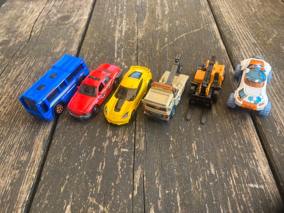 Diverse Spielzeug Autos Matchbox u.s.w. pro Stck. 1€ in Iserlohn