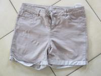 kurze Hose Short beige Bermuda Jeans Jeanshose S 36 Bayern - Eging am See Vorschau