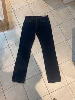 Cross Herren Jeans Gr.32/36 Nordrhein-Westfalen - Lippstadt Vorschau