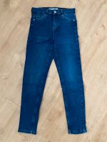 Sehr gut erhaltene Jeans von Topshop Hamburg-Nord - Hamburg Barmbek Vorschau