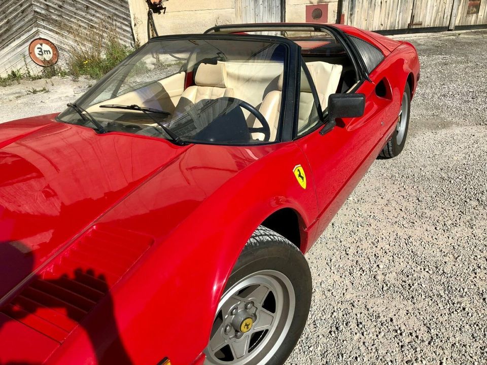 Hochzeitsauto / Brautauto mieten, Ferrari 308 Oldtimer München in München