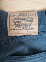 Schwarz Graue Levi Strauss Jeans W32 L36 Nordrhein-Westfalen - Attendorn Vorschau