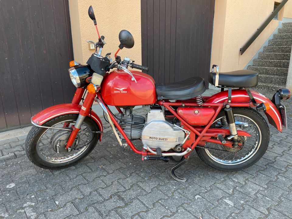 Moto Guzzi Nuovo Falcone, EZ 1972 in Ebermannstadt