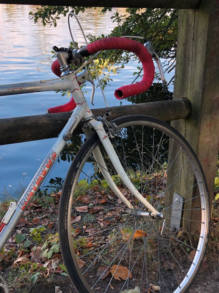 Batavus Rennrad Retro Rahmenhöhe 56 in Berlin