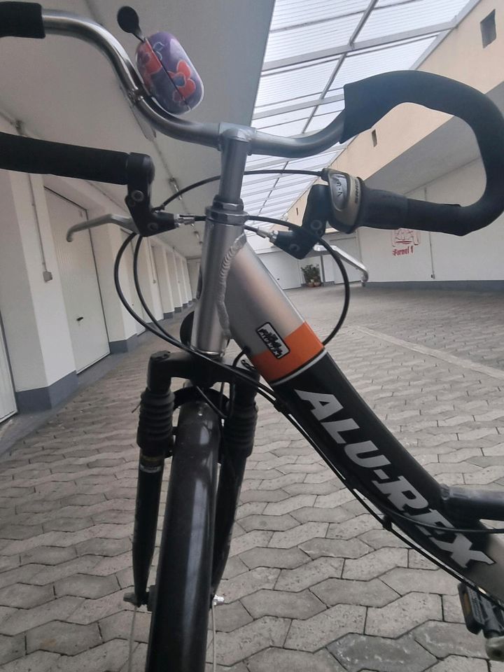 Alu -  City bike mit 7 Gang Narbenschaltung in Koblenz