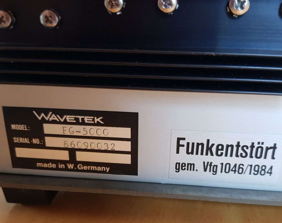 Funktionsgenerator 5 MHz Modell FG 5000 in Bodenkirchen