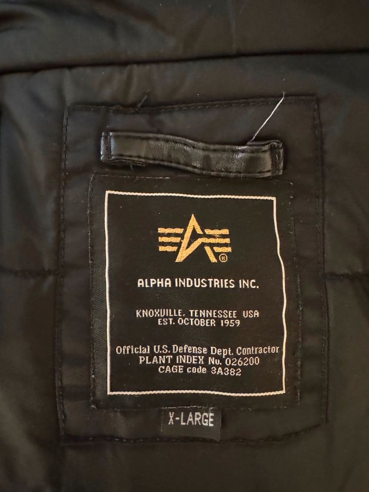 Alpha Industries N-3B Parka, Bomber, Fliegerjacke, Schwarz, Gr XL in Augsburg