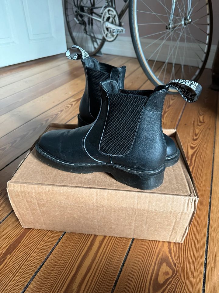 Chelsea Boots von vegetarian shoes in Hamburg