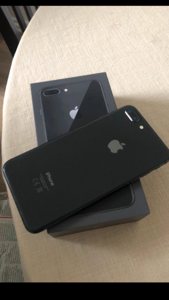 iPhone 8 Plus iPhone 8 Plus in Wuppertal